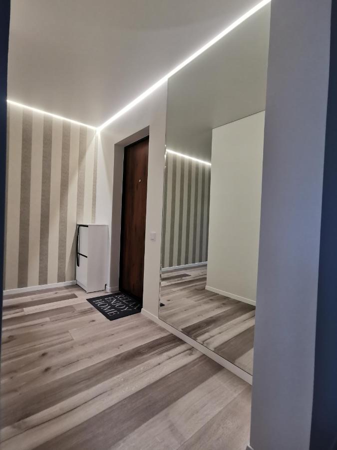Buto Nuoma Dariaus Ir Gireno Gatveje Apartment Telsiai Exterior photo
